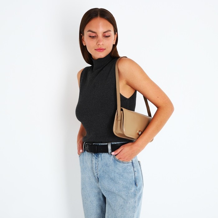 Сумка-мессенджер на клапане, цвет светло-коричневый