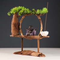 Сувенир дерево, фарфор "Маленький Хотэй" с подставкой для благовонии 35х35х9,5 см Сувенир дерево, фарфор "Маленький Хотэй" с подставкой для благовонии 35х35х9,5 см