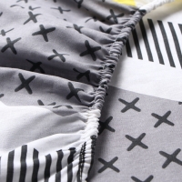 Простыня на резинке Этель Gray geometry 140*200*25, 100% хлопок, бязь, 125г/м2 Простыня на резинке Этель Gray geometry 140*200*25, 100% хлопок, бязь, 125г/м2