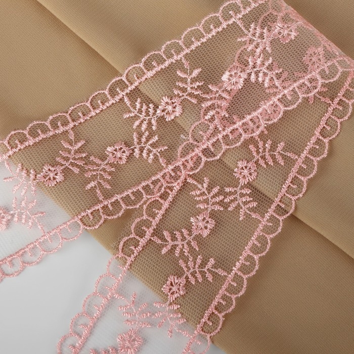 Кружево на сетке, 50 мм &times; 11 &plusmn; 1 м, цвет нежно-розовый