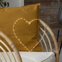 Светодиодная фигура &laquo;Сердце&raquo; 28 &times; 28 см, металл, батарейки ААх2 (не в комплекте), свечение тёплое белое