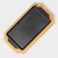 Сковорода чугунная &laquo;Прямоугольник&raquo;, 23,5&times;12&times;3 см, с ручками, на деревянной подставке