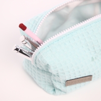 Косметичка на молнии TEXTURA, цвет бирюзовый Косметичка на молнии TEXTURA, цвет бирюзовый