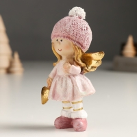 Сувенир полистоун "Малышка-ангел в розовом, с золотым сердцем" блёстки 4х6х10,5 см Сувенир полистоун "Малышка-ангел в розовом, с золотым сердцем" блёстки 4х6х10,5 см