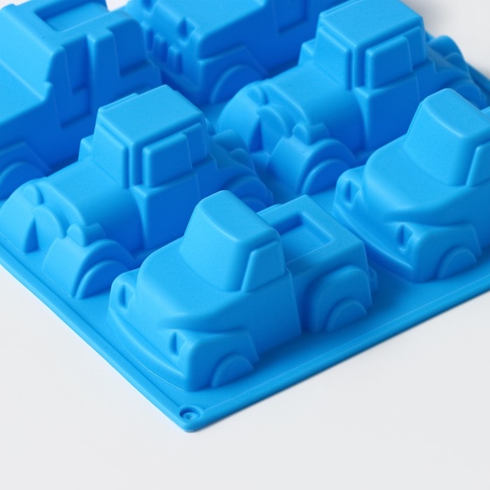 Форма для выпечки Доляна «Грузовик», силикон, 22×22 см, 6 ячеек (9,8×4,9 см), цвет МИКС Форма для выпечки Доляна «Грузовик», силикон, 22×22 см, 6 ячеек (9,8×4,9 см), цвет МИКС