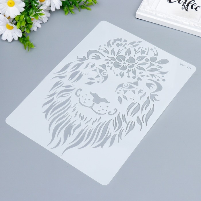 Трафарет пластик Трафарет пластик "Лев в стиле мехенди, в цветах" 29х20,8 см