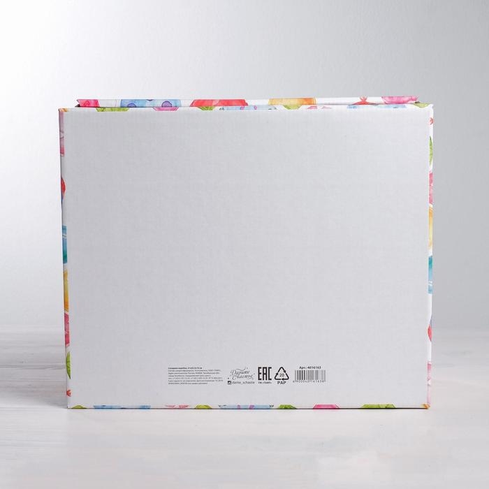 Коробка подарочная складная, упаковка, &laquo;Яркие шары&raquo;, 31 х 25,5 х 16 см