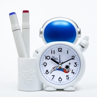 Часы - будильник настольные "Космонавт" с органайзером детские, 14 х 14.5 см, АА Часы - будильник настольные "Космонавт" с органайзером детские, 14 х 14.5 см, АА