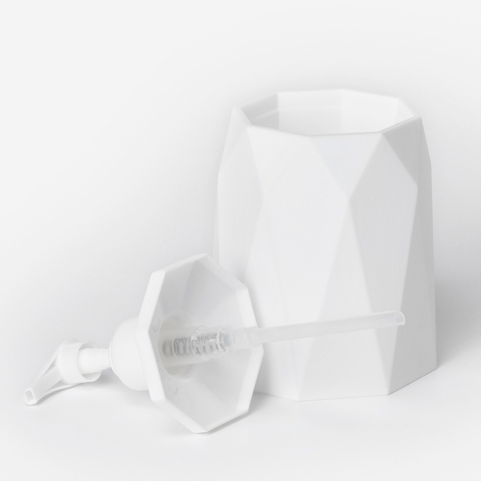 Дозатор для мыла &laquo;Призма&raquo;, 330 мл, цвет белый