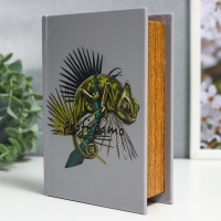 Шкатулка-книга дерево кожзам "Игуана" 18х13х4 см Шкатулка-книга дерево кожзам "Игуана" 18х13х4 см