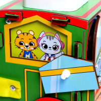 Бизиборд &laquo;Паровозик&raquo;