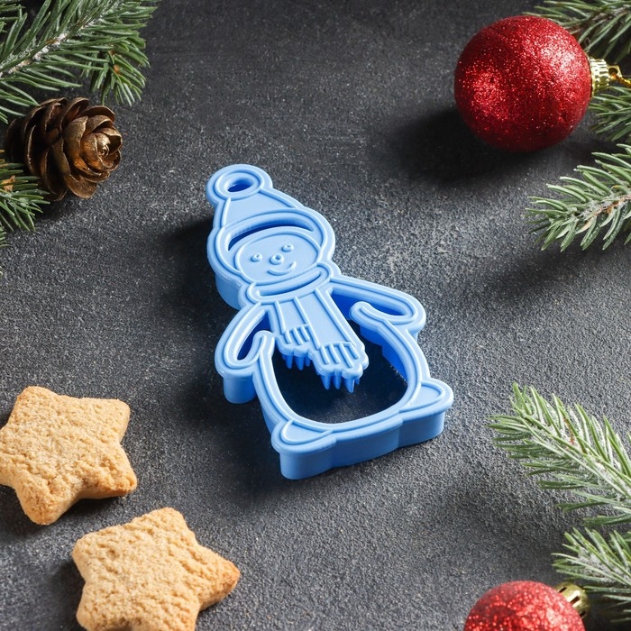 Форма для печенья &laquo;Снеговик&raquo;, вырубка, штамп, 9,5&times;5,5 см, цвет голубой