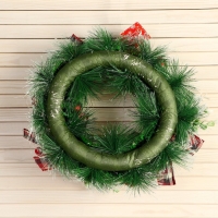 Венок новогодний d- 26 см "Уютная сказка" бантики в клетку шишки шарики Венок новогодний d- 26 см "Уютная сказка" бантики в клетку шишки шарики