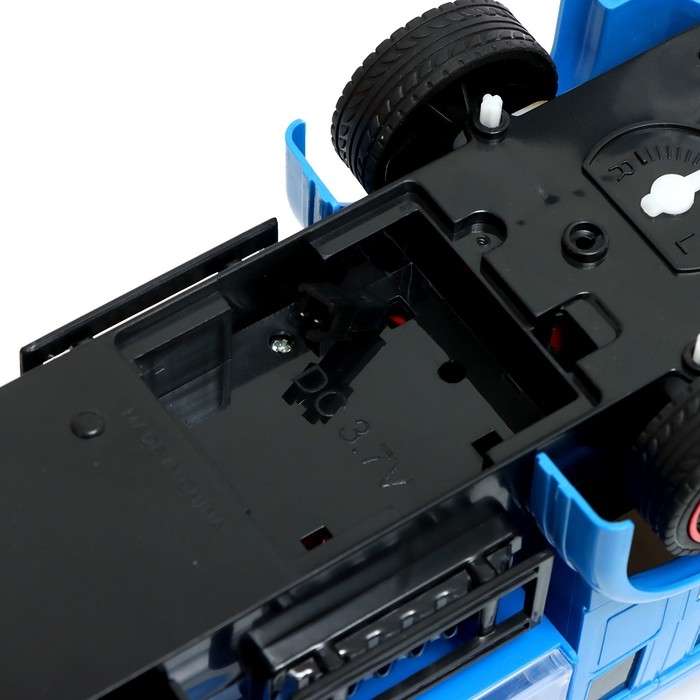 Грузовик радиоуправляемый «Автовоз», с 5 машинками, работает от аккумулятора, цвет синий Грузовик радиоуправляемый «Автовоз», с 5 машинками, работает от аккумулятора, цвет синий