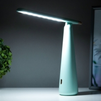 Лампа настольная "Страйк" LED 3 режима 1,5Вт USB зеленый 6,8х6,8х28,5 см RISALUX Лампа настольная "Страйк" LED 3 режима 1,5Вт USB зеленый 6,8х6,8х28,5 см RISALUX