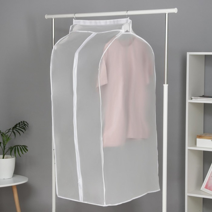 Чехол для одежды Доляна, плотный, объёмный, 60&times;110&times;50 см, цвет белый