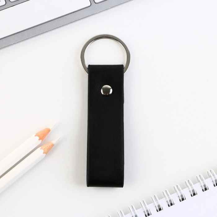 Брелок для ключей кожзам &laquo;Первый во всем!&raquo;, 11 х 2.5 см