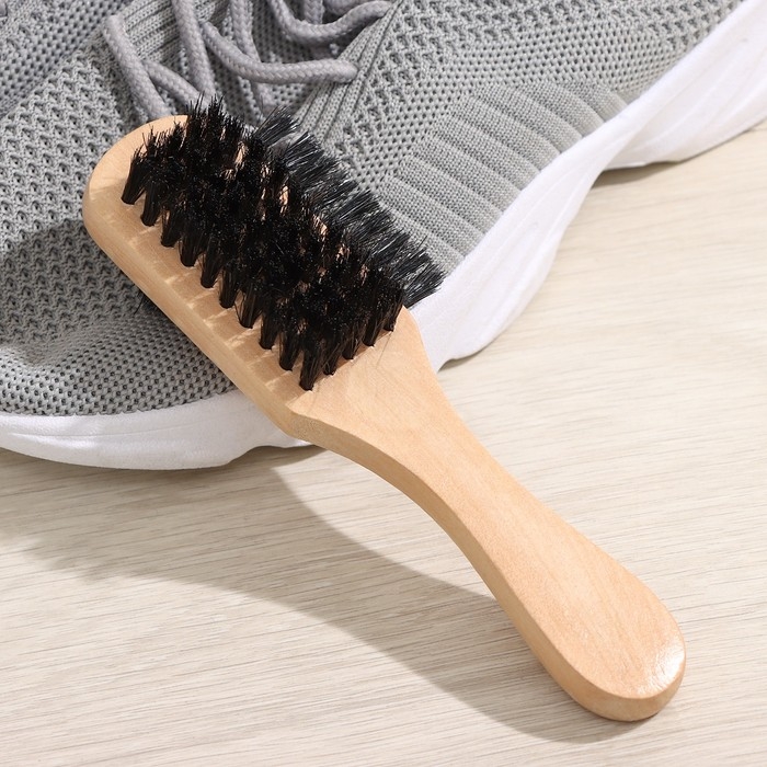 Щётка для одежды и обуви трёхсторонняя, 17&times;5,5&times;4,5 см