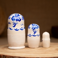 Матрёшка &laquo;Гжель&raquo;, белое платье, 3 кукольная, 9 см