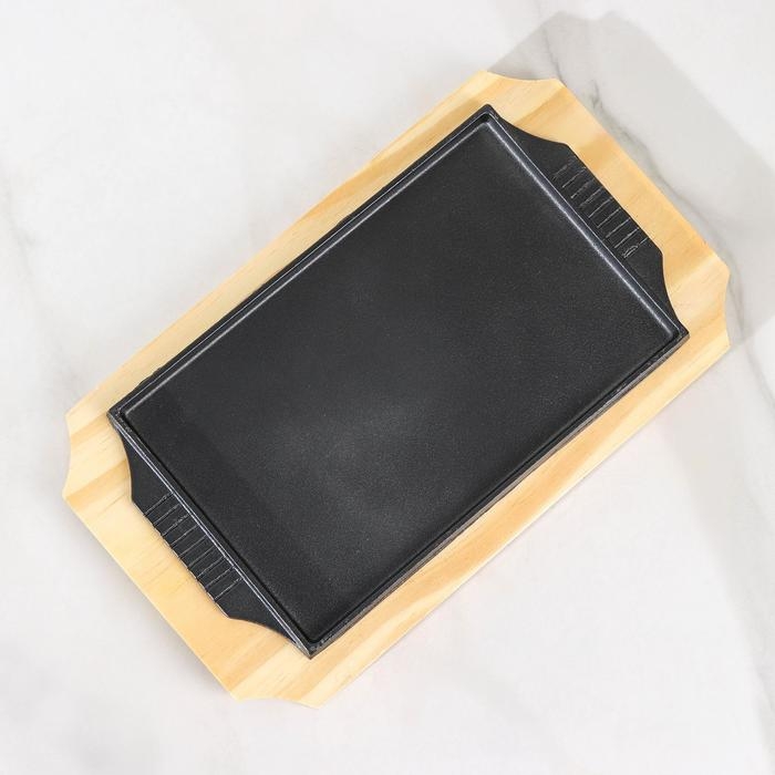 Сковорода чугунная «Прямоугольник», 25×14 см, на деревянной подставке Сковорода чугунная «Прямоугольник», 25×14 см, на деревянной подставке