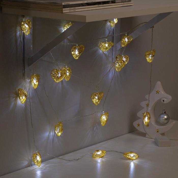 Гирлянда «Нить» 4 м с насадками «Сердце проволока», IP20, прозрачная нить, 20 LED, свечение тёплое белое, 8 режимов, 220 В Гирлянда «Нить» 4 м с насадками «Сердце проволока», IP20, прозрачная нить, 20 LED, свечение тёплое белое, 8 режимов, 220 В