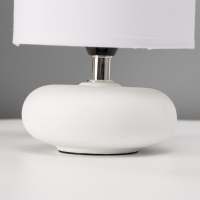 Настольная лампа "Ассенса" Е14 40вт белый 13х13х22 см