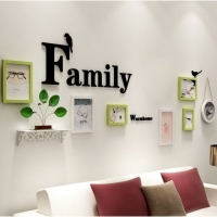 Фоторамка пластик на 7 фото+надпись+полочка "Family. Птицы" зелёно-белые набор 86х186 см Фоторамка пластик на 7 фото+надпись+полочка "Family. Птицы" зелёно-белые набор 86х186 см