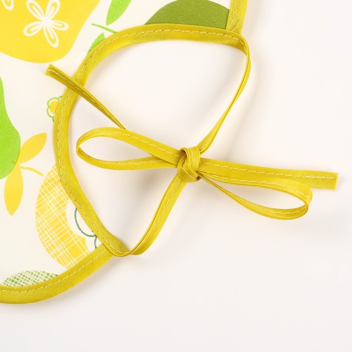 Нагрудник из нетканого полотна с ПВХ покрытием «Яблоки», цвет зеленый, р-р. 20х22см Нагрудник из нетканого полотна с ПВХ покрытием «Яблоки», цвет зеленый, р-р. 20х22см