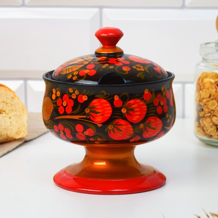 Сахарница &laquo;Ягодка&raquo; на ножке, 12&times;9 см, хохлома