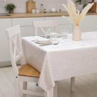 Клеёнка на стол &laquo;Листочки&raquo;, на тканевой основе, рулон 20 метров, ширина 137 см, толщина 0,25 мм, цвет белый