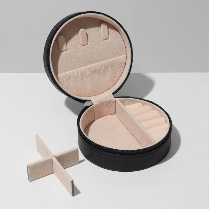 Органайзер для хранения украшений &laquo;Шкатулка портативная круг&raquo;, 9,8&times;9,8&times;4,5 см, цвет чёрный