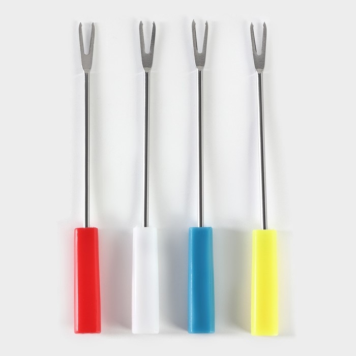 Набор керамический для фондю Доляна «Глянец», 6 предметов: чаша 400 мл, подставка, 4 шпажки, цвет белый Набор керамический для фондю Доляна «Глянец», 6 предметов: чаша 400 мл, подставка, 4 шпажки, цвет белый