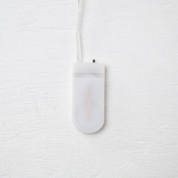 Гирлянда &laquo;Мишура&raquo; 1 м роса, IP20, синяя нить, 22 LED, 8 слоёв, d=3 см, батарейки CR2032х2 (в комплекте), свечение белое