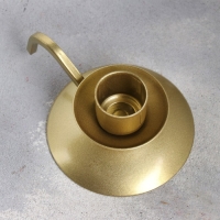 Подсвечник "Ретро" металл на одну свечу, 10х4 см, золотой Подсвечник "Ретро" металл на одну свечу, 10х4 см, золотой