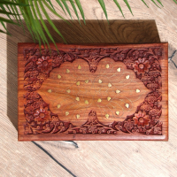 Шкатулка "Лепестки" дерево 30х20х9 см Шкатулка "Лепестки" дерево 30х20х9 см