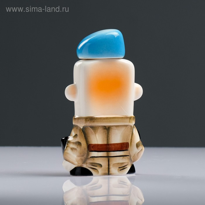 Штоф фарфоровый &laquo;Десантник&raquo;, 0.35 л, в упаковке книге