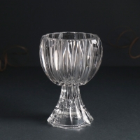 Подсвечник стекло на 1 свечу d=3 см "Перо птицы" прозрачный 8х8х11 см