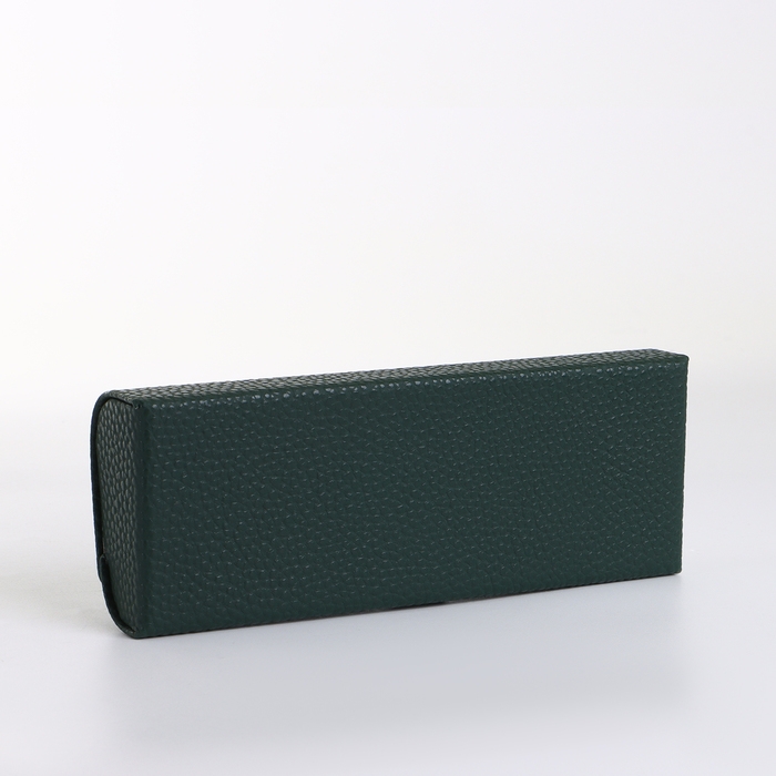 Футляр для очков на магните, длина 16 см, цвет тёмно-зелёный