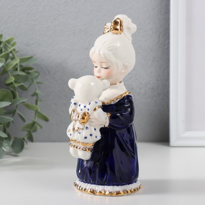 Сувенир керамика "Малышка в ночной рубашке с медвежонком" кобальт 7х7,5х16,5 см