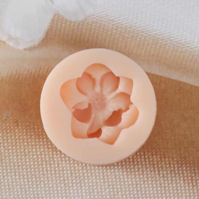 Молд силикон Молд силикон "Настурция" 2,5х2,5х0,6 см