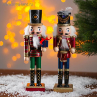 Новогодний сувенир «Щелкунчики», 6 × 8 × 25 см, МИКС Новогодний сувенир «Щелкунчики», 6 × 8 × 25 см, МИКС