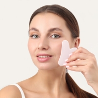 Массажёр гуаша &laquo;Сердце&raquo;, 8,5 &times; 5,5 см, цвет лавандовый