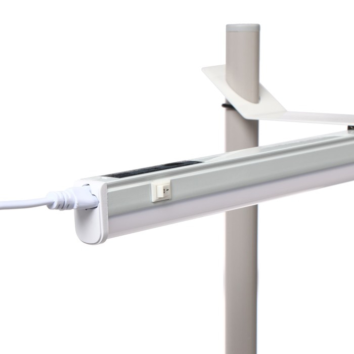 Фитосветильник &laquo;Растущий светильник&raquo;, 16 Вт, 220 В, 560 &times; 220 &times; 560 мм, на подставке