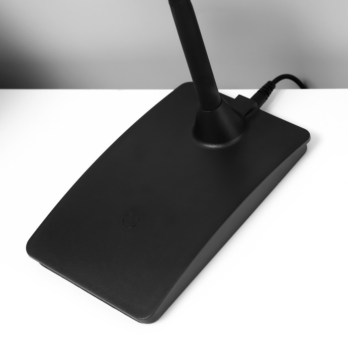 Настольная лампа сенсорная Настольная лампа сенсорная "Люми" LED 5Вт 6000К черный 10,5х28х35 см