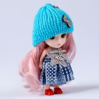 Брелок &laquo;Куколка&raquo;, в вязаной шапке, 9 см