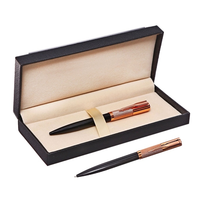 Ручка подарочная шариковая в кожзам футляре поворотная ПБ корпус черный/золото Ручка подарочная шариковая в кожзам футляре поворотная ПБ корпус черный/золото