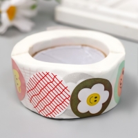 Наклейка бумага "Цветочки" d=2,5 см 500 шт в рулоне 3х6,5х6,5 см Наклейка бумага "Цветочки" d=2,5 см 500 шт в рулоне 3х6,5х6,5 см