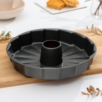 Форма для выпечки «Немецкий кекс. Долька», 29×5 см, антипригарное покрытие, цвет чёрный Форма для выпечки «Немецкий кекс. Долька», 29×5 см, антипригарное покрытие, цвет чёрный