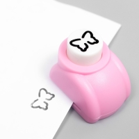 Дырокол фигурный "Контур бабочки" d=1,5 см МИКС 3х4х3,5 см Дырокол фигурный "Контур бабочки" d=1,5 см МИКС 3х4х3,5 см