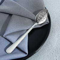 Ложка чайная с гравировкой «Любимый брат», на подарочной открытке, 3 х 14 см. Ложка чайная с гравировкой «Любимый брат», на подарочной открытке, 3 х 14 см.